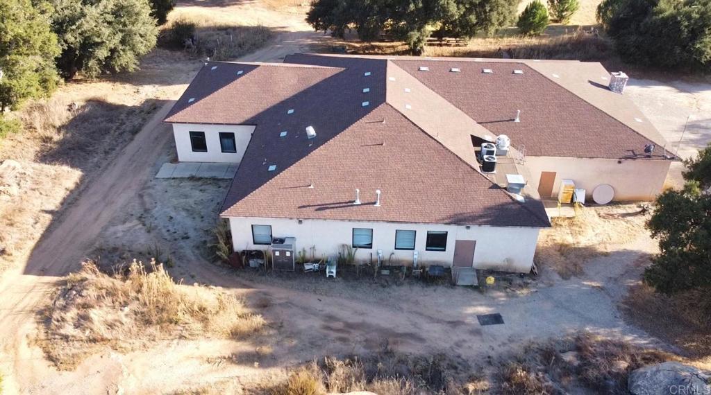 24352 Featherstone Canyon Road Lakeside, CA 92040 - Photo 61 of 68 an aerial view of a house