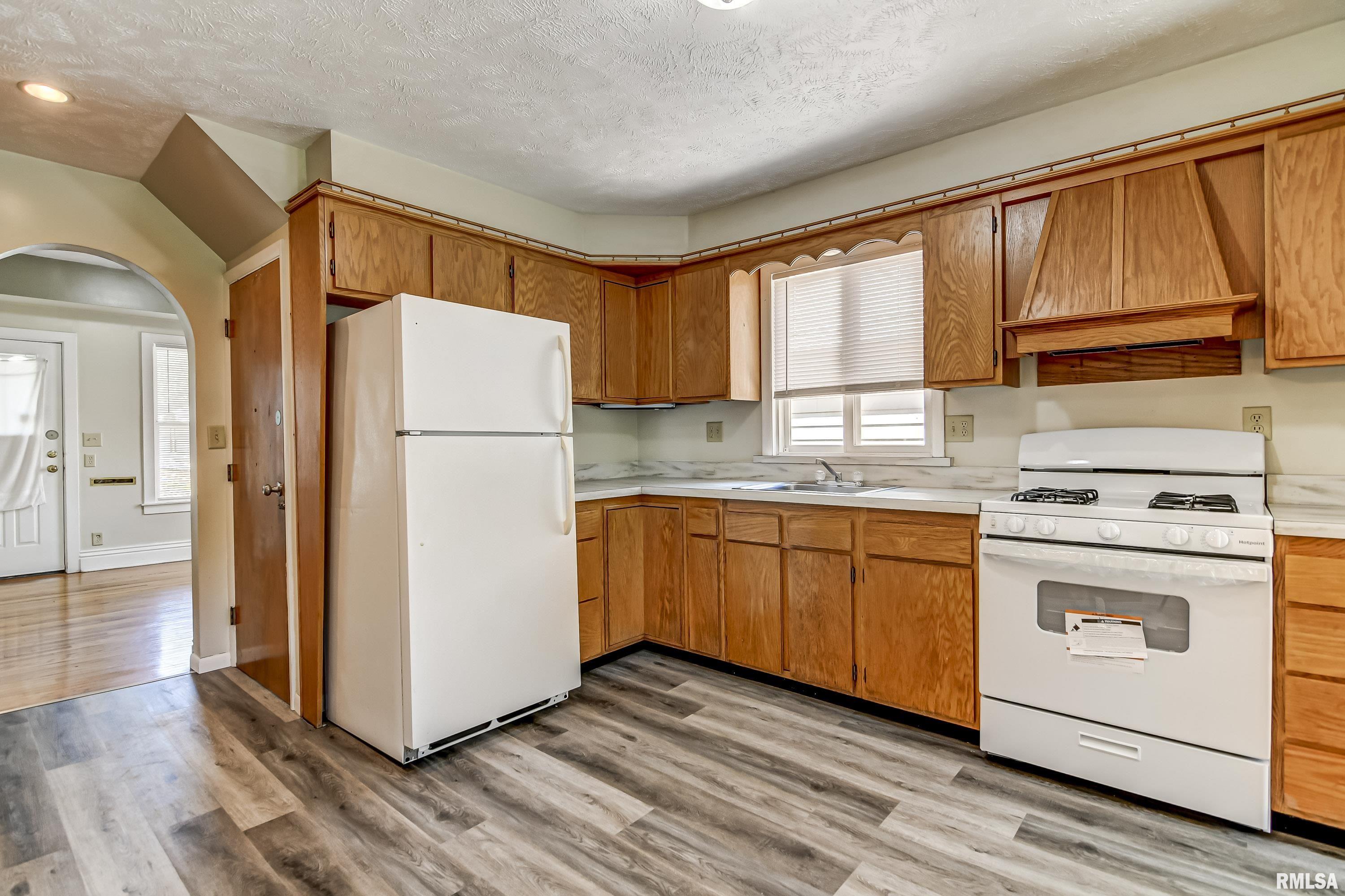 1832 South 2nd Street Springfield, IL 62704 - Photo 17 of 32
