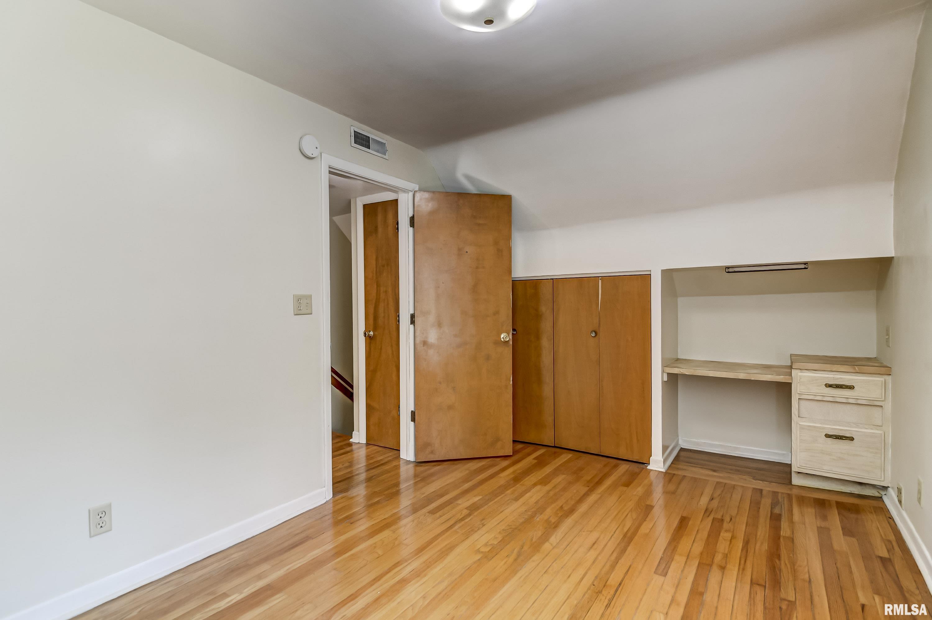 1832 South 2nd Street Springfield, IL 62704 - Photo 24 of 32