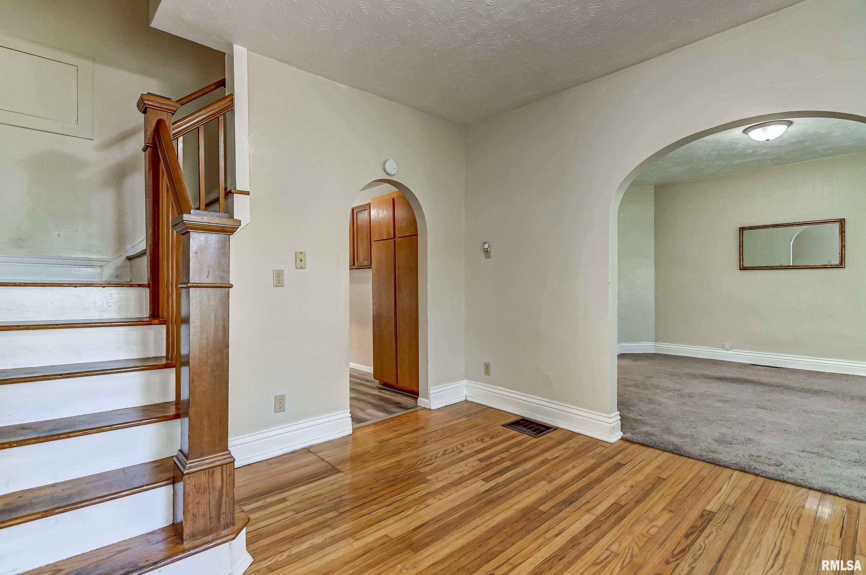 1832 South 2nd Street Springfield, IL 62704 - Photo 5 of 32