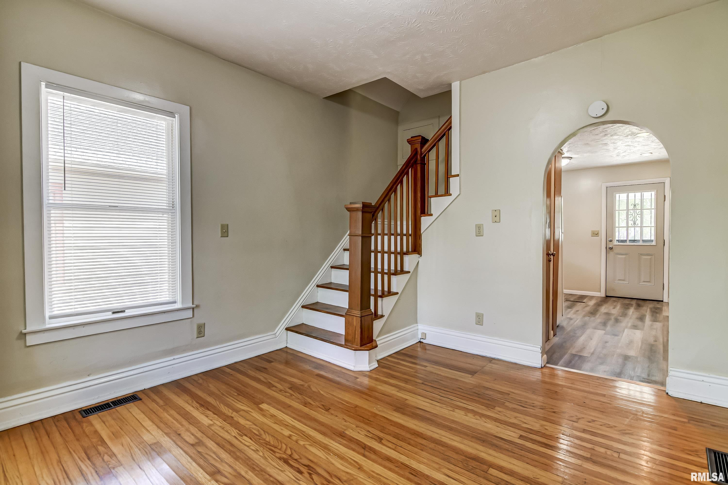 1832 South 2nd Street Springfield, IL 62704 - Photo 6 of 32