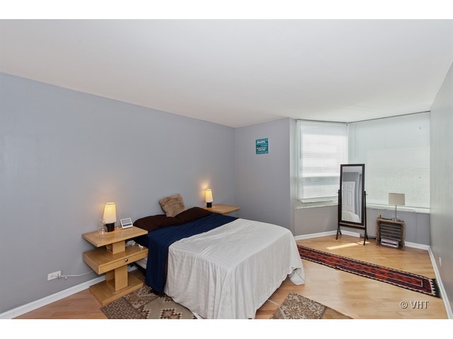 720 West Gordon Terrace, Unit 7N Chicago, IL 60613 - Photo 6 of 10