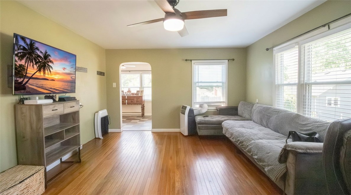 421 South Spring Street New Paris, OH 45347 - Photo 5 of 52