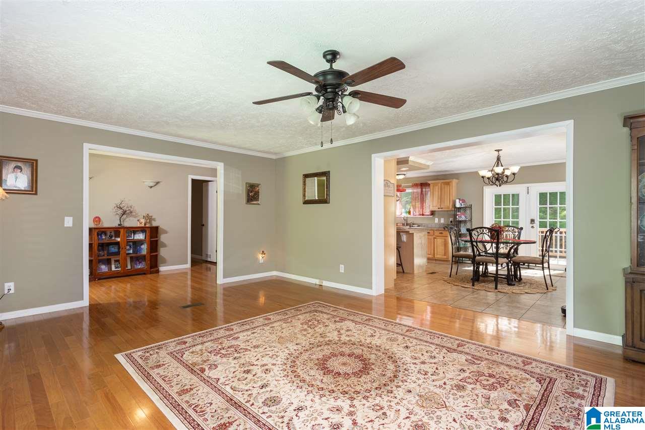 1574 White Plains Road Anniston, AL 36207 - Photo 13 of 48