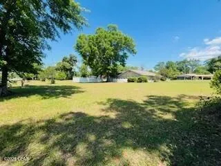 $299,000 | 8142 Old Spanish Trail, Sneads, FL 32460