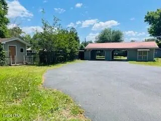 $299,000 | 8142 Old Spanish Trail, Sneads, FL 32460