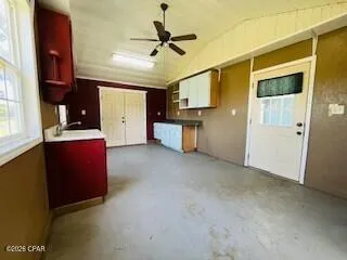 $299,000 | 8142 Old Spanish Trail, Sneads, FL 32460