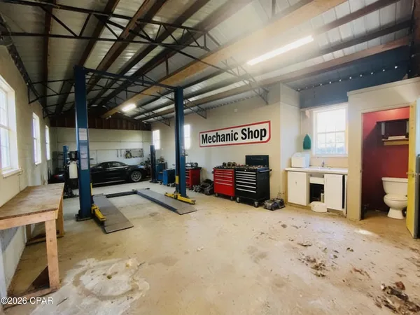 $299,000 | 8142 Old Spanish Trail, Sneads, FL 32460