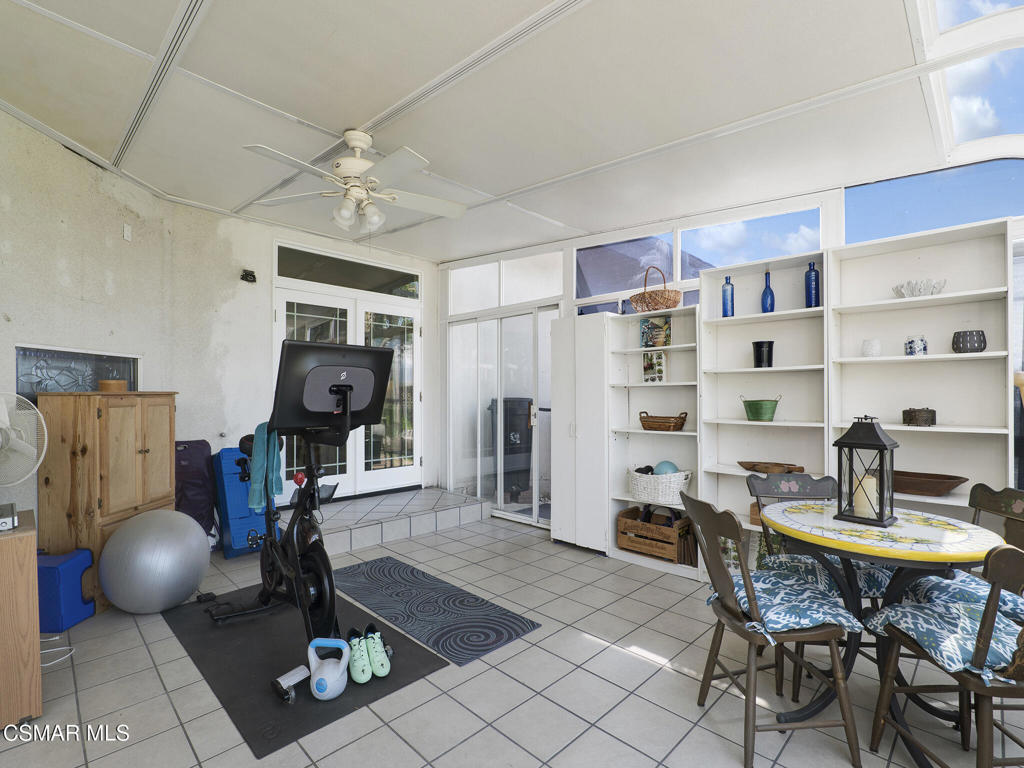 11823 Maple Crest Street Moorpark, CA 93021 - Photo 42 of 55