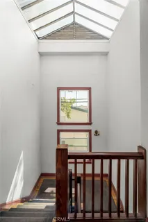 $3,500,000 | 5424 Franklin Avenue, Los Angeles, CA 90027