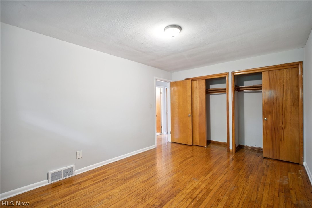 3713 Hillbrook Road Cleveland, OH 44118 - Photo 10 of 22