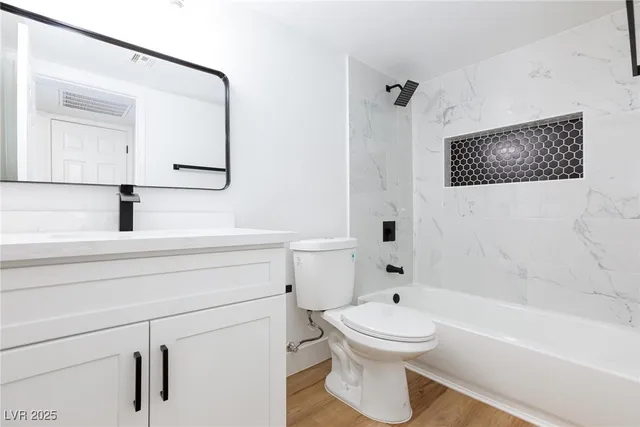 $175,000 | 2451 North Rainbow Boulevard, Unit 1058, Las Vegas, NV 89108