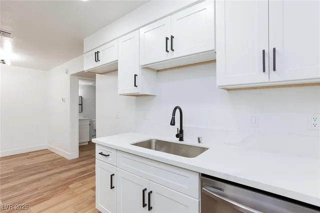 $175,000 | 2451 North Rainbow Boulevard, Unit 1058, Las Vegas, NV 89108