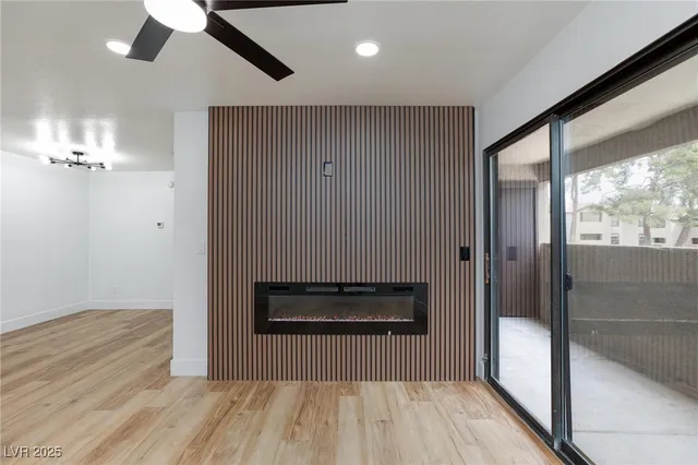 $175,000 | 2451 North Rainbow Boulevard, Unit 1058, Las Vegas, NV 89108