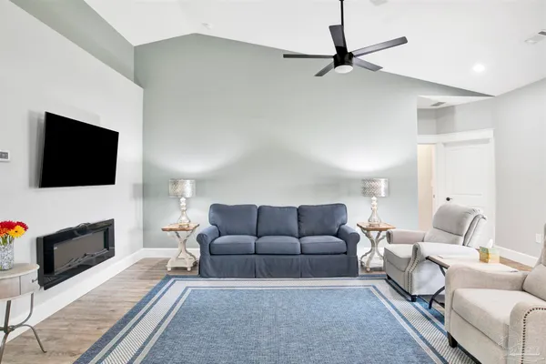 $439,000 | 2549 Santa Rosa Drive, Lillian, AL 36549