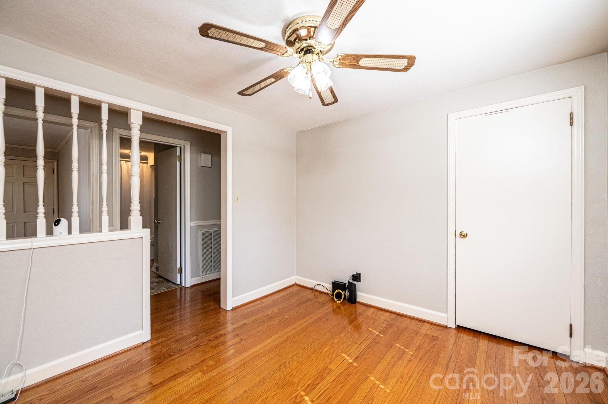 2649 West View Acres Street Hickory, NC 28601 - Photo 21 of 41