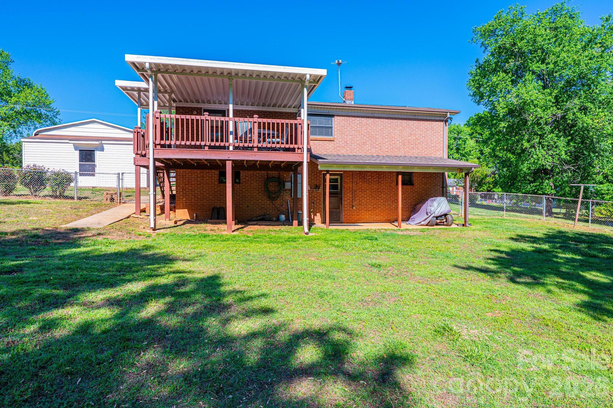 2649 West View Acres Street Hickory, NC 28601 - Photo 38 of 41