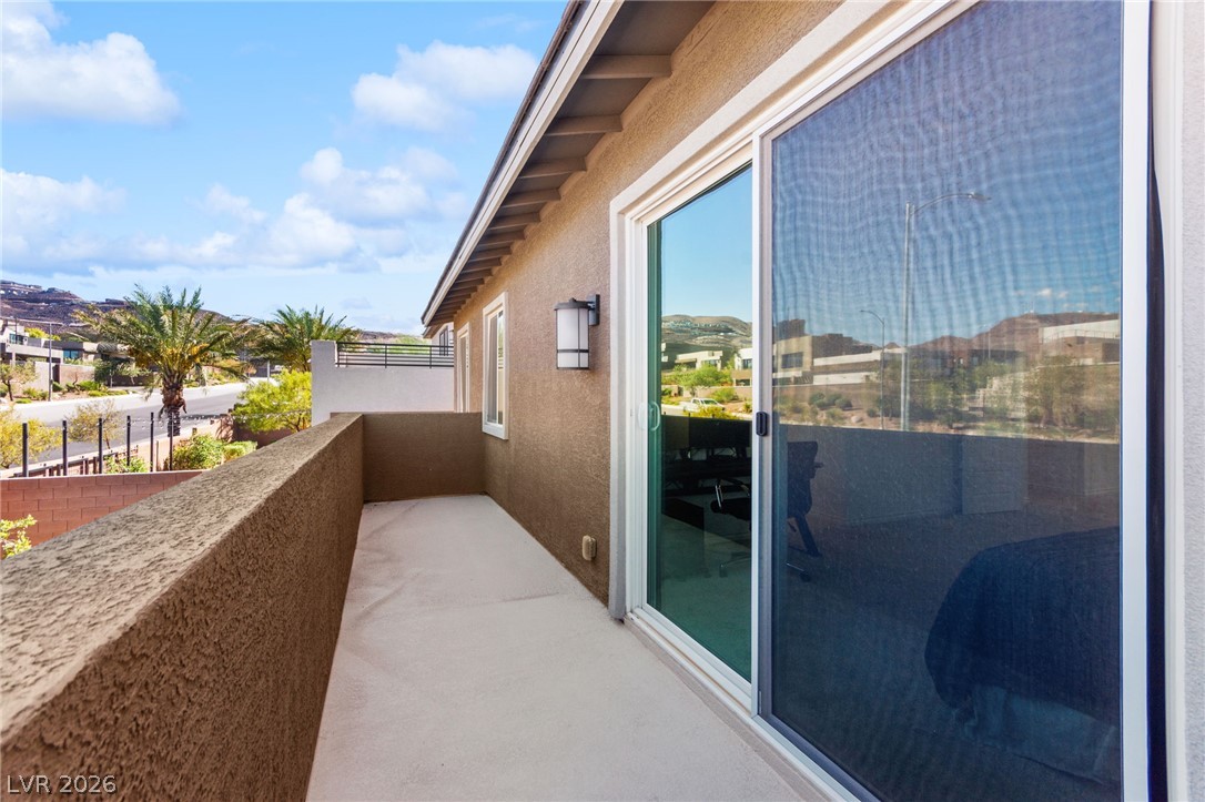 186 Viento Ridge Street Henderson, NV 89012 - Photo 39 of 75 Gallery Image 39