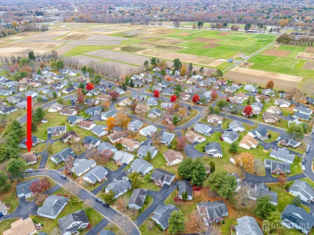a view of an outdoor space