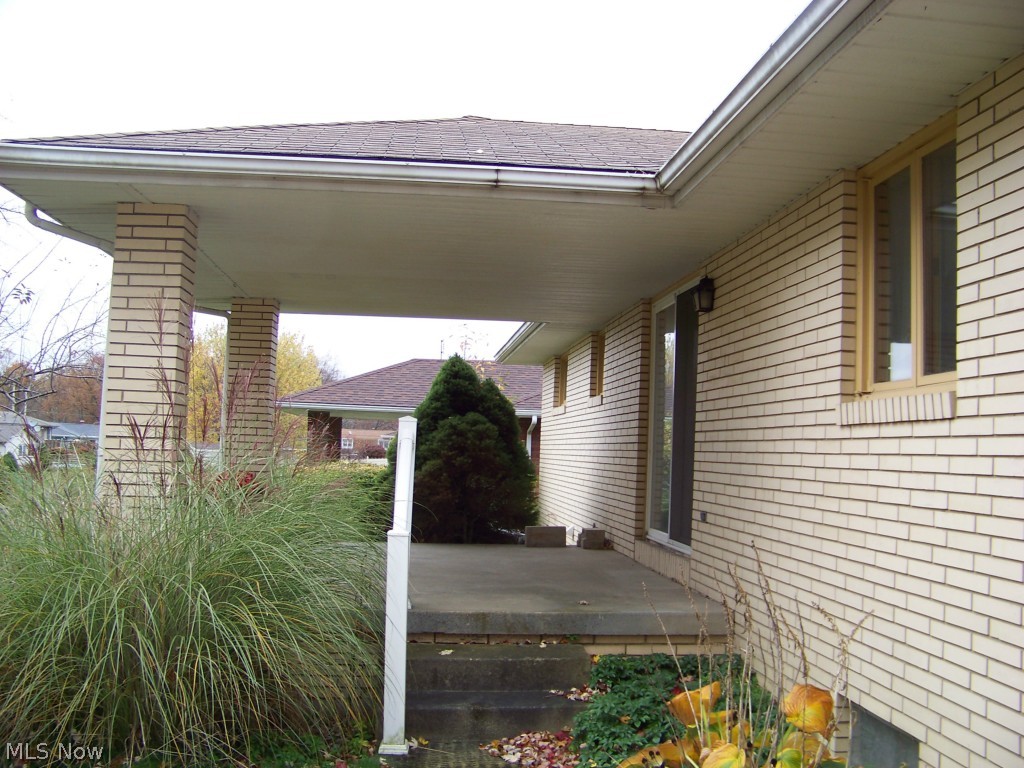 658 Robinson Road Campbell, OH 44405 - Photo 18 of 19 Gallery Image 18