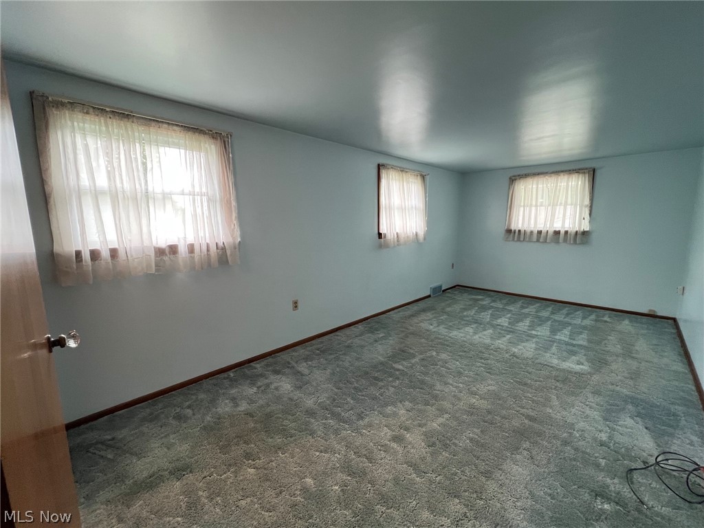 6030 Firestone Road Northeast Canton, OH 44721 - Photo 9 of 21 Bedroom 1