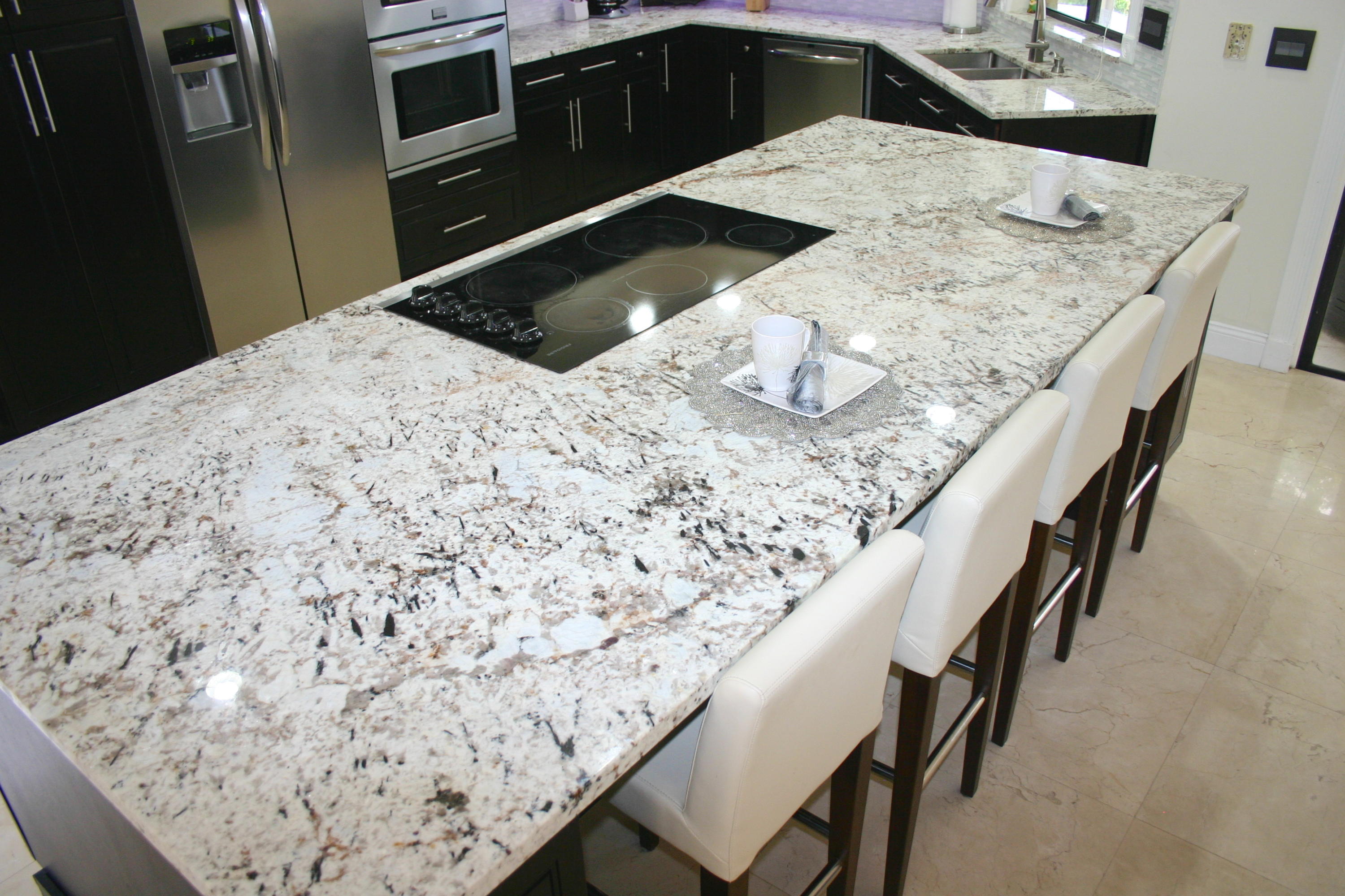 23285 Lago Mar Circle Boca Raton, FL 33433 - Photo 11 of 37 11 HUGE KITCHEN ISLAND