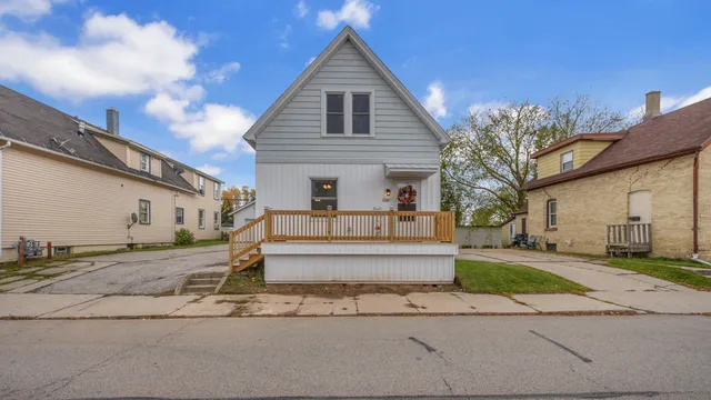 $210,000 | 1603 Martin Avenue, Sheboygan, WI 53083