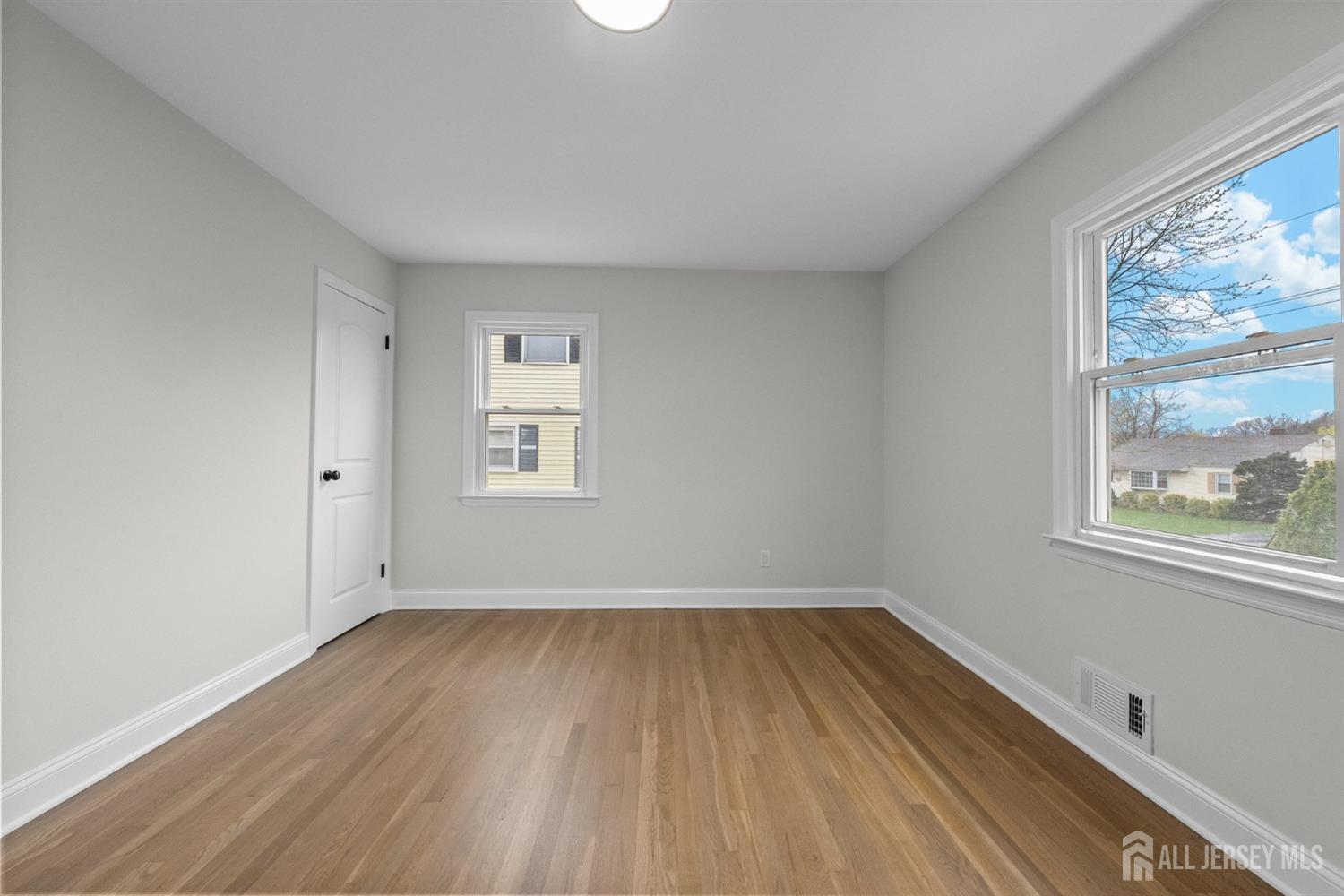 73 George Street Milltown, NJ 08850 - Photo 14 of 28 Gallery Image 14