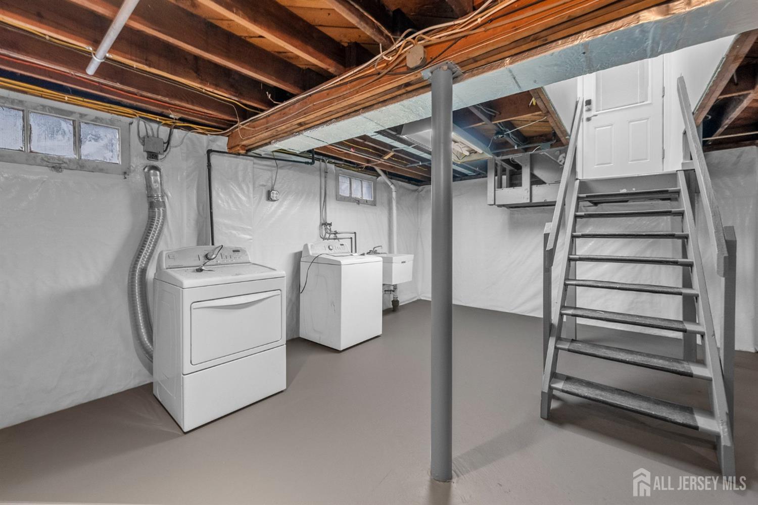73 George Street Milltown, NJ 08850 - Photo 21 of 28 Gallery Image 21