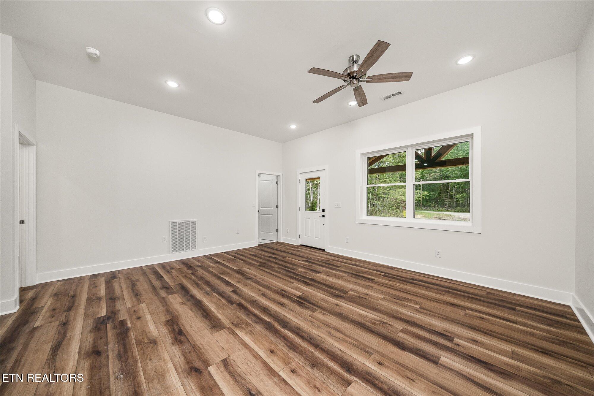 190 Rhonda Road Monterey, TN 38574 - Photo 12 of 27 11-190 Rhonda Pl_149_TNPC