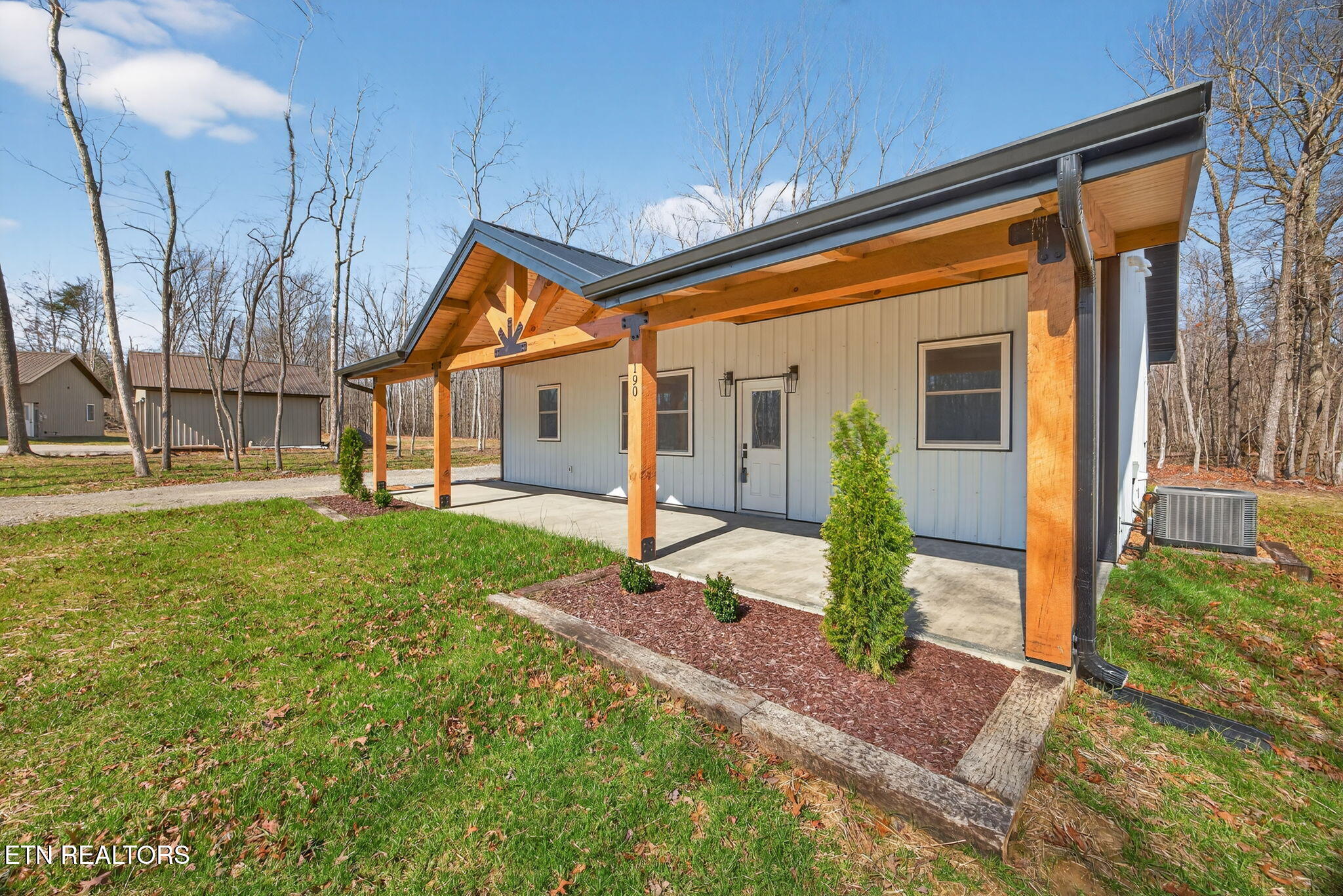 190 Rhonda Road Monterey, TN 38574 - Photo 4 of 27 5-web-or-mls-190 Rhonda Pl, Monterey__56