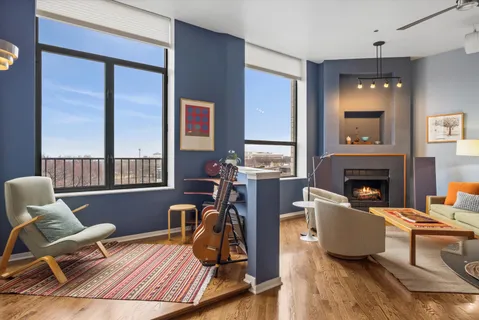 $550,000 | 910 South Michigan Avenue, Unit 501, Chicago, IL 60605