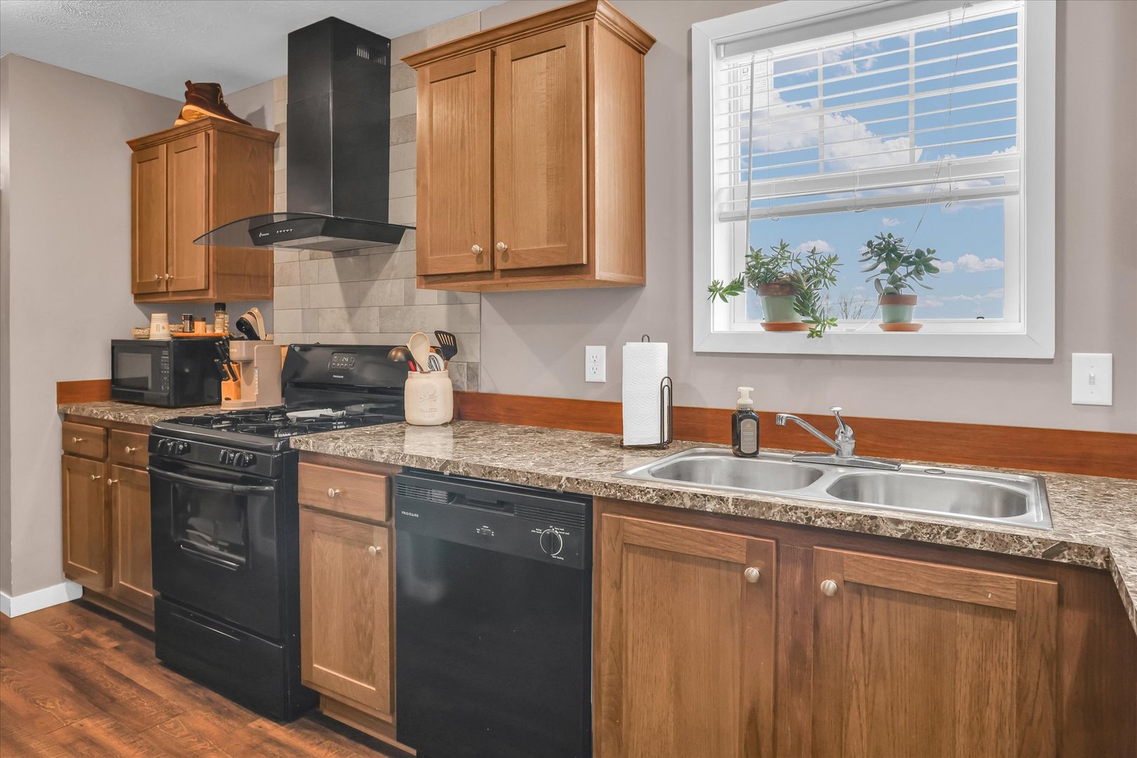 12925 Kickapoo Park Road Danville, IL 61858 - Photo 13 of 31