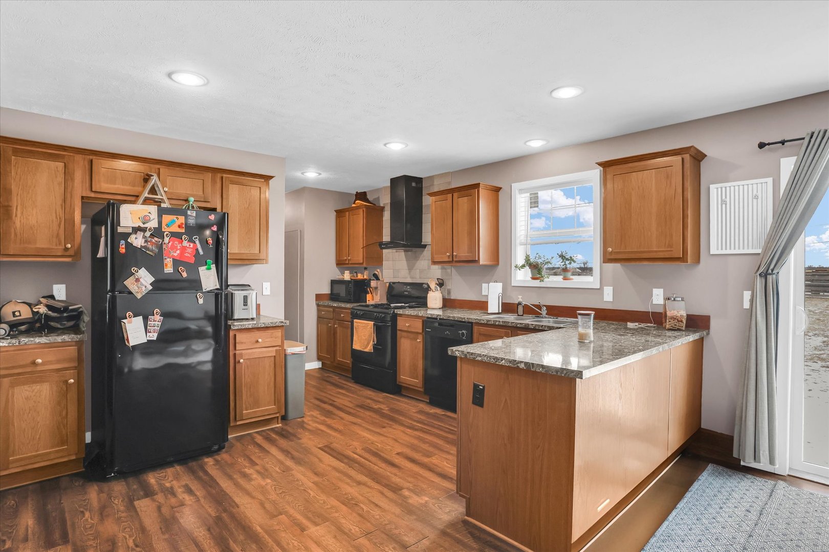 12925 Kickapoo Park Road Danville, IL 61858 - Photo 9 of 31