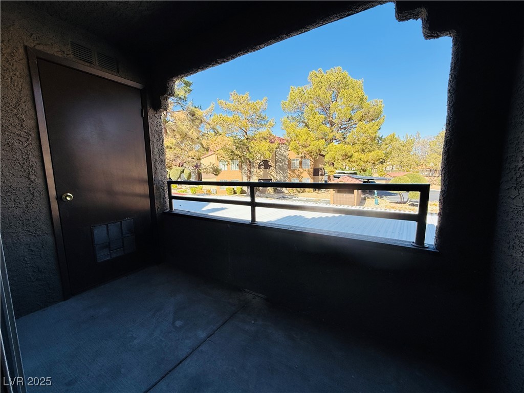 2200 South Fort Apache Road, Unit 2095 Las Vegas, NV 89117 - Photo 15 of 16 View of balcony