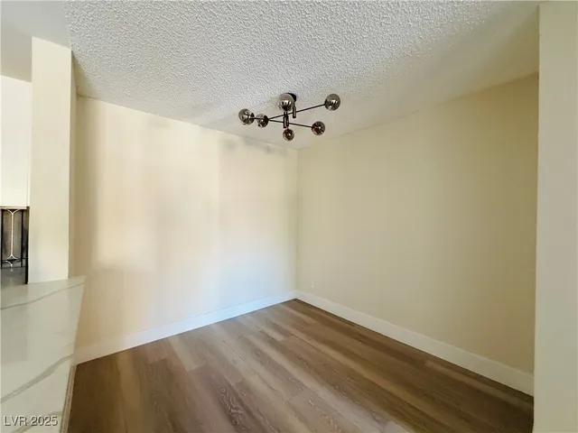 $1,350 | 2200 South Fort Apache Road, Unit 2095, Las Vegas, NV 89117