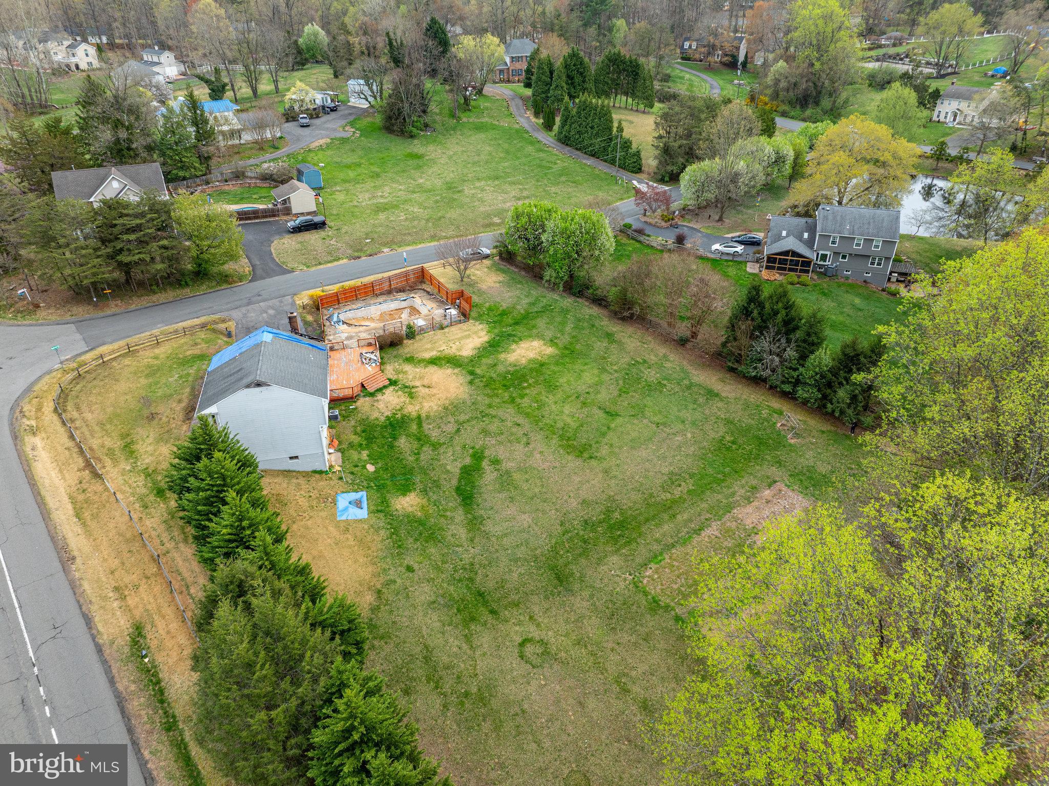 9980 Suheil Road Manassas, VA 20111 - Photo 3 of 10 Gallery Image 3