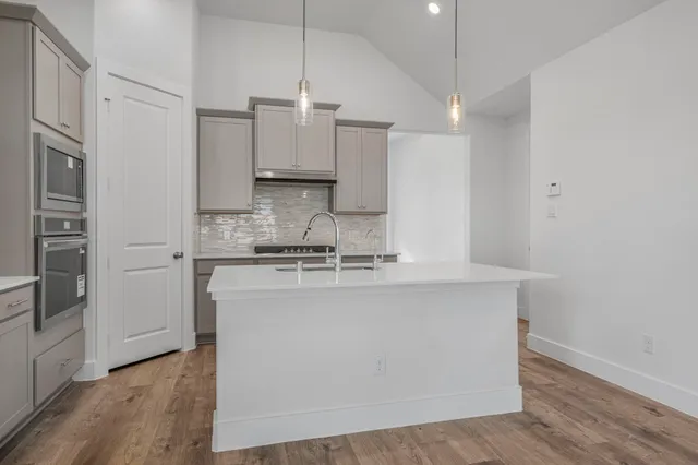 $353,700 | 304 Gambels Quail Road, Hempstead, TX 77445