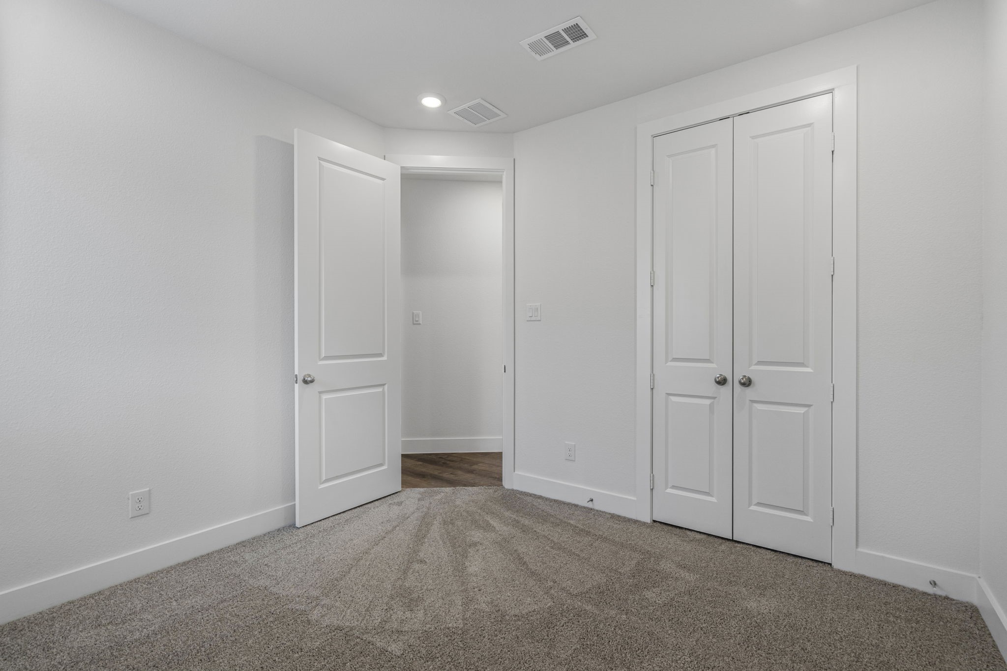 304 Gambels Quail Road Hempstead, TX 77445 - Photo 16 of 24