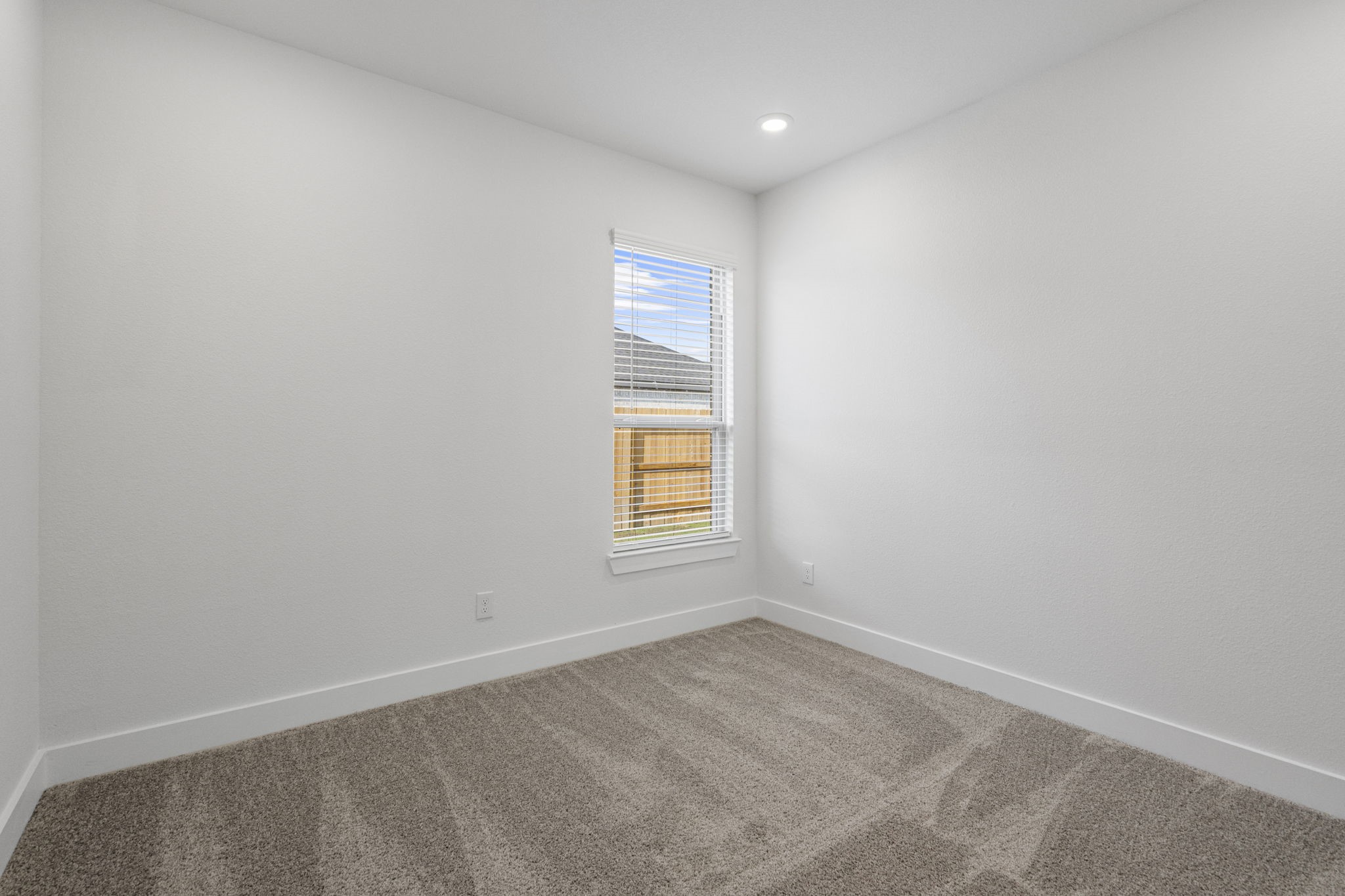 304 Gambels Quail Road Hempstead, TX 77445 - Photo 17 of 24