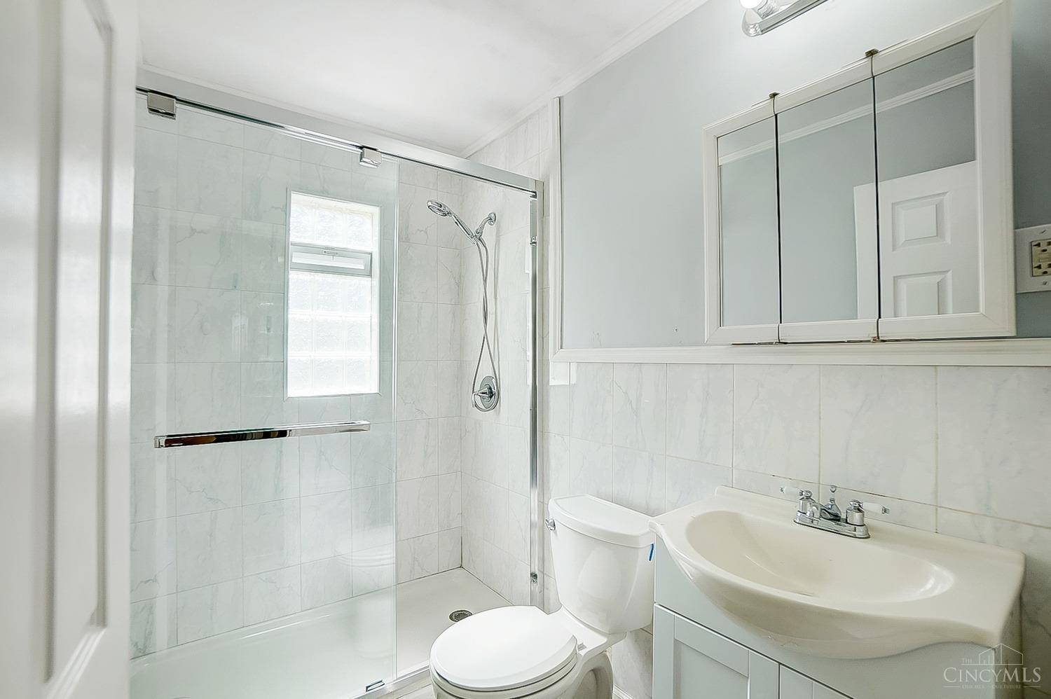 8349 Pippin Road Cincinnati, OH 45239 - Photo 22 of 38 Gallery Image 22