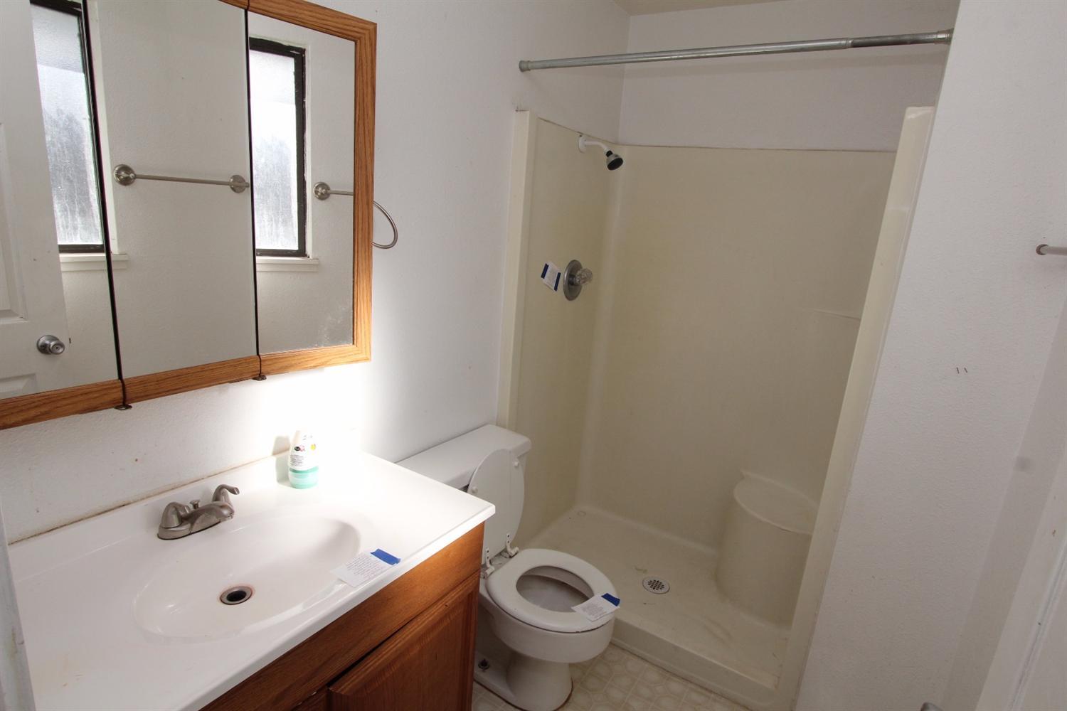 1600 Daniel Street Central Point, OR 97502 - Photo 10 of 22 Additional Photo