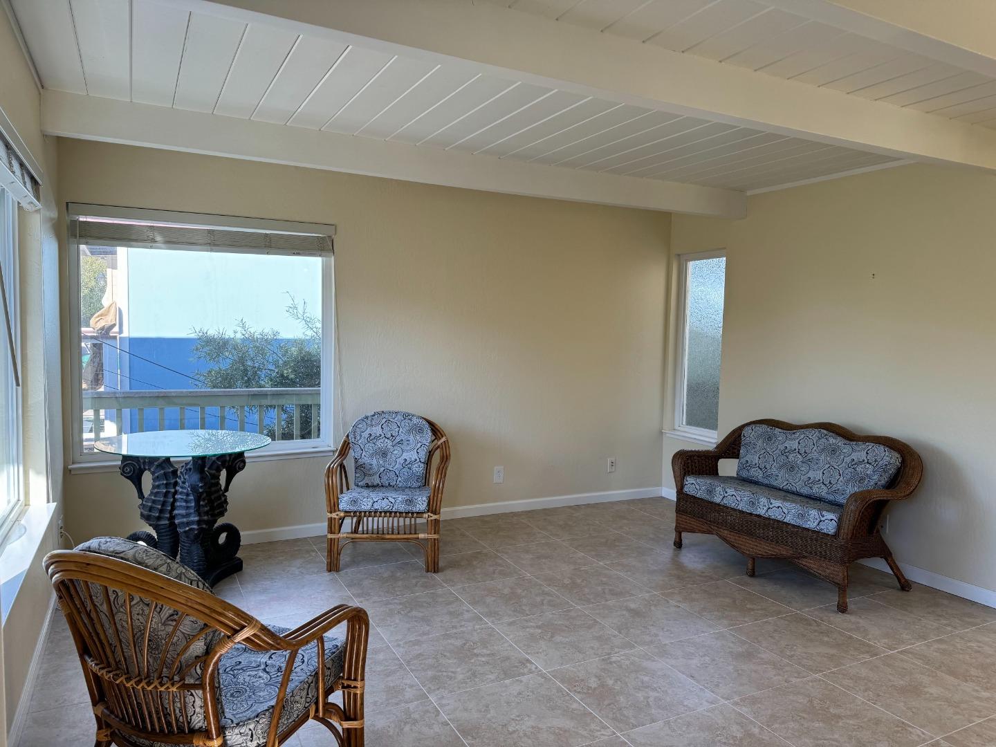 106 Winfield Way Aptos, CA 95003 - Photo 34 of 47 a living room with furniture and a window