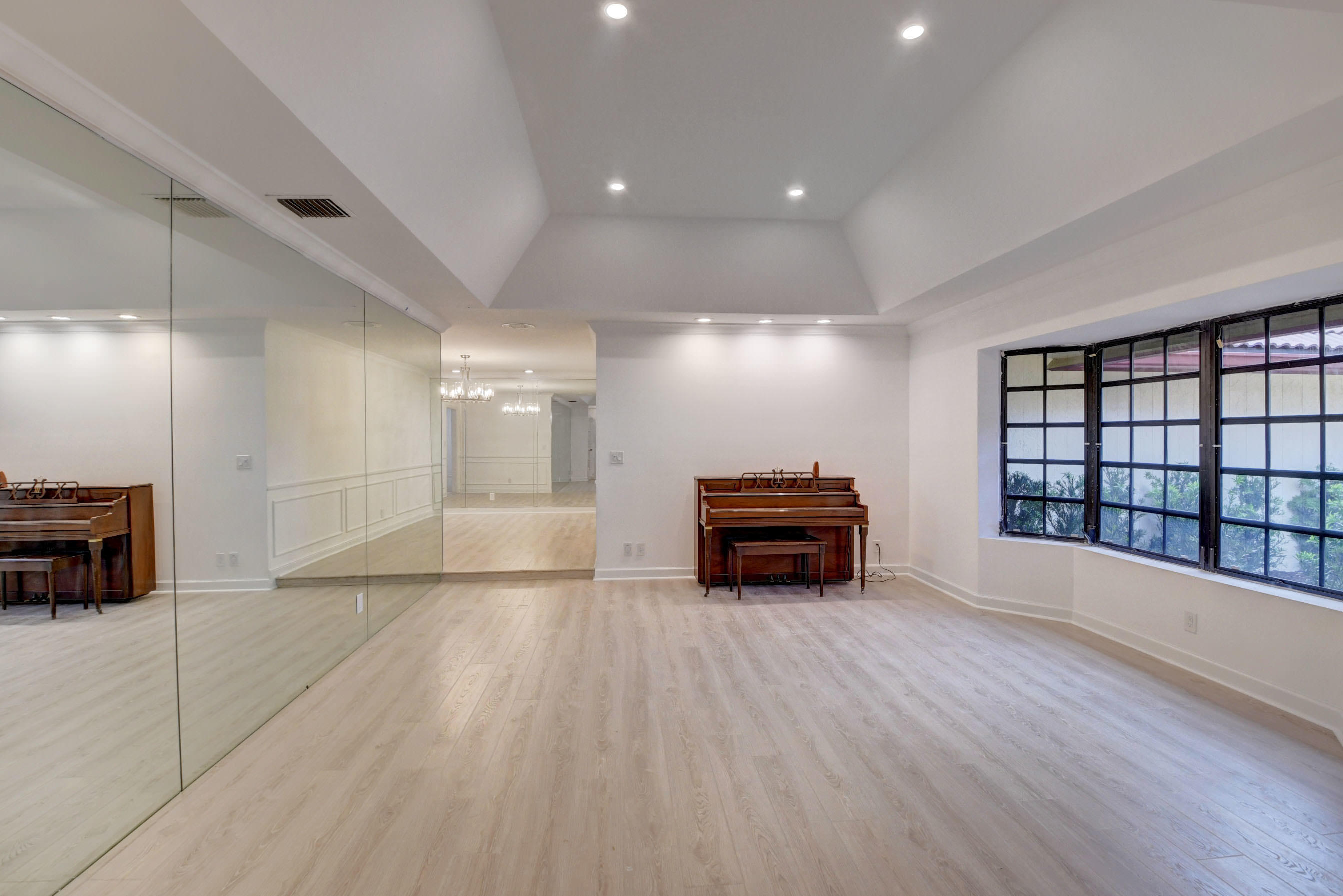 3230 St James Drive Boca Raton, FL 33434 - Photo 24 of 62 35_dsc_5912_3_4_5_6