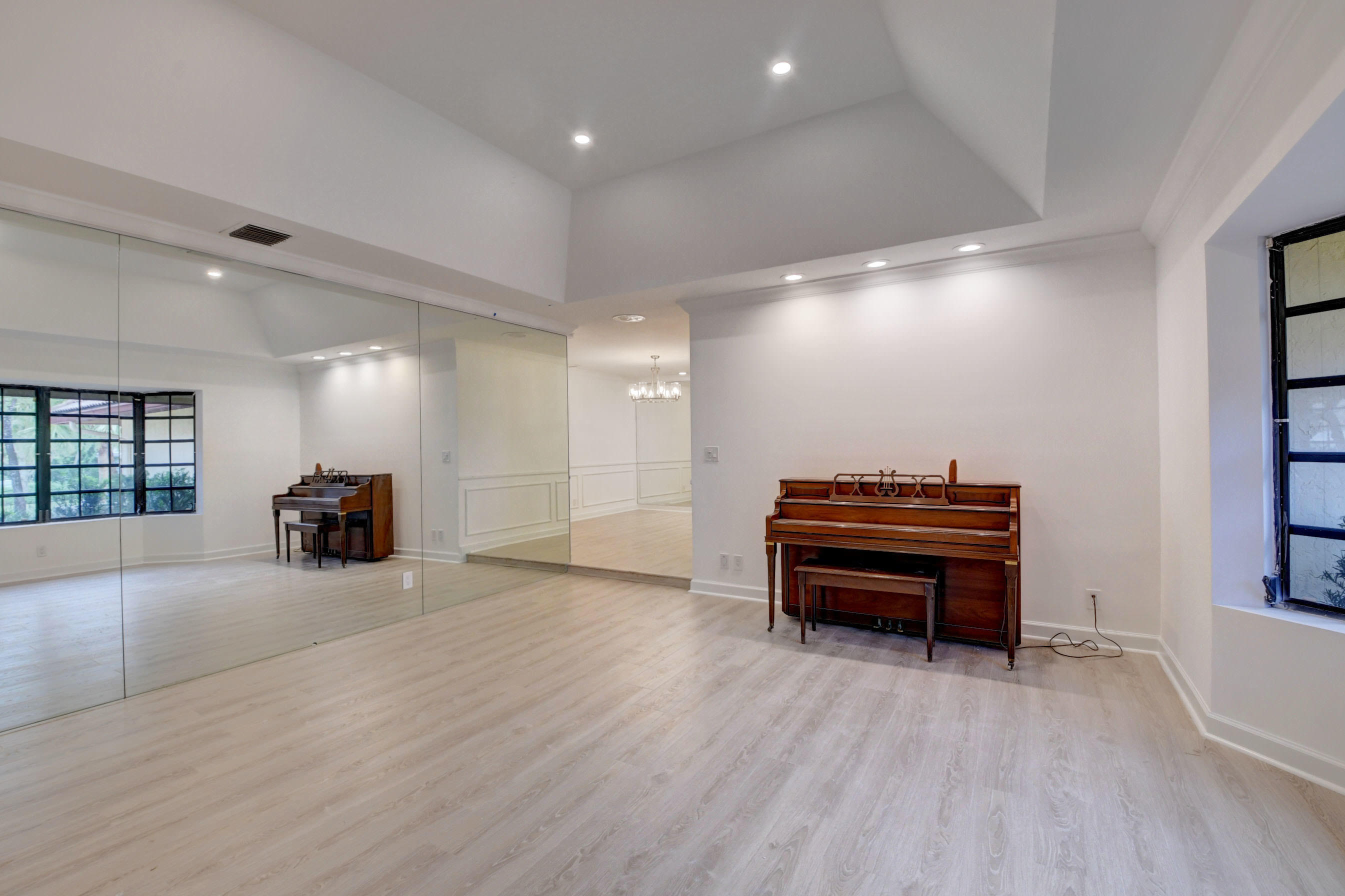 3230 St James Drive Boca Raton, FL 33434 - Photo 25 of 62 36_dsc_5917_18_19_20_21