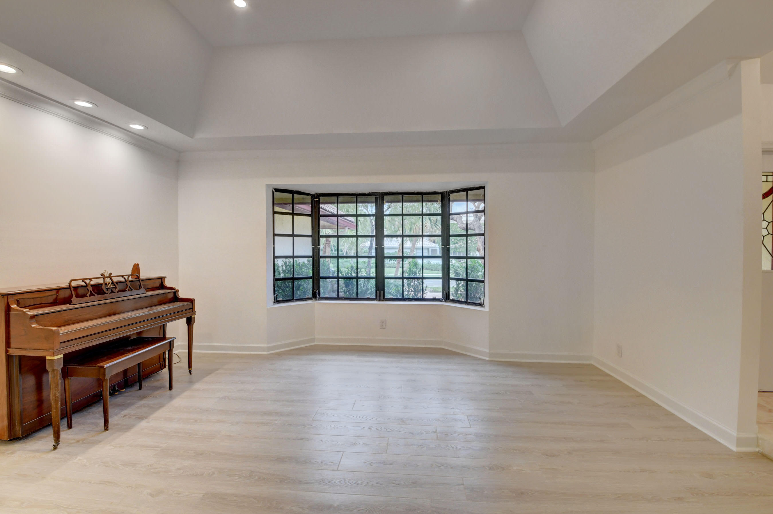3230 St James Drive Boca Raton, FL 33434 - Photo 27 of 62 a view of an empty room with a window