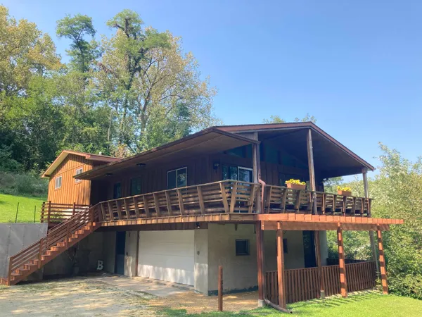 $349,900 | 11885 Bank, Trempealeau, WI 54661