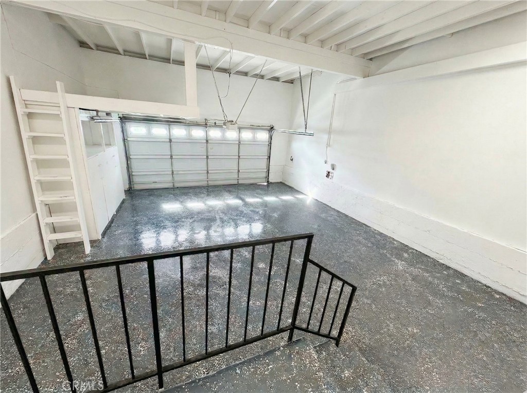 26 Seton Road Irvine, CA 92612 - Photo 13 of 17 Garage