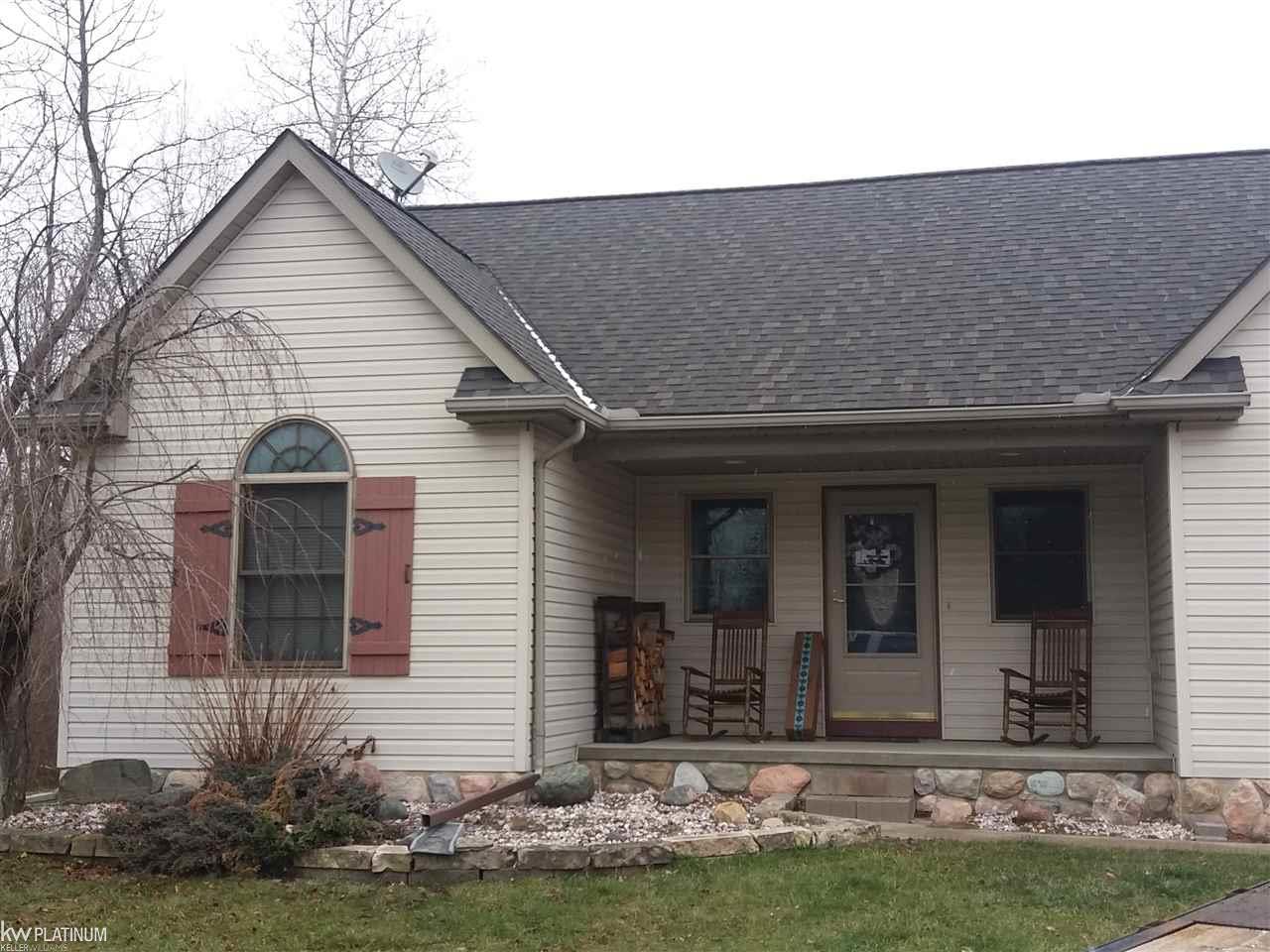 2924 Castor Road Goodells, MI 48027 - Photo 4 of 45