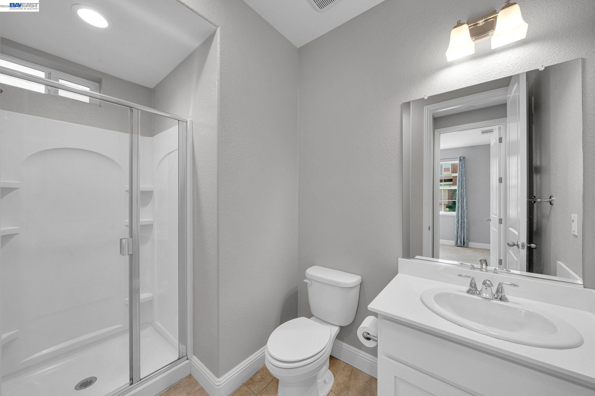 2737 Rio Seco Drive Bay Point, CA 94565 - Photo 12 of 37 Gallery Image 12